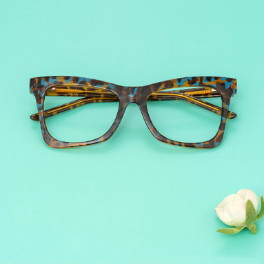 channel mobile banner